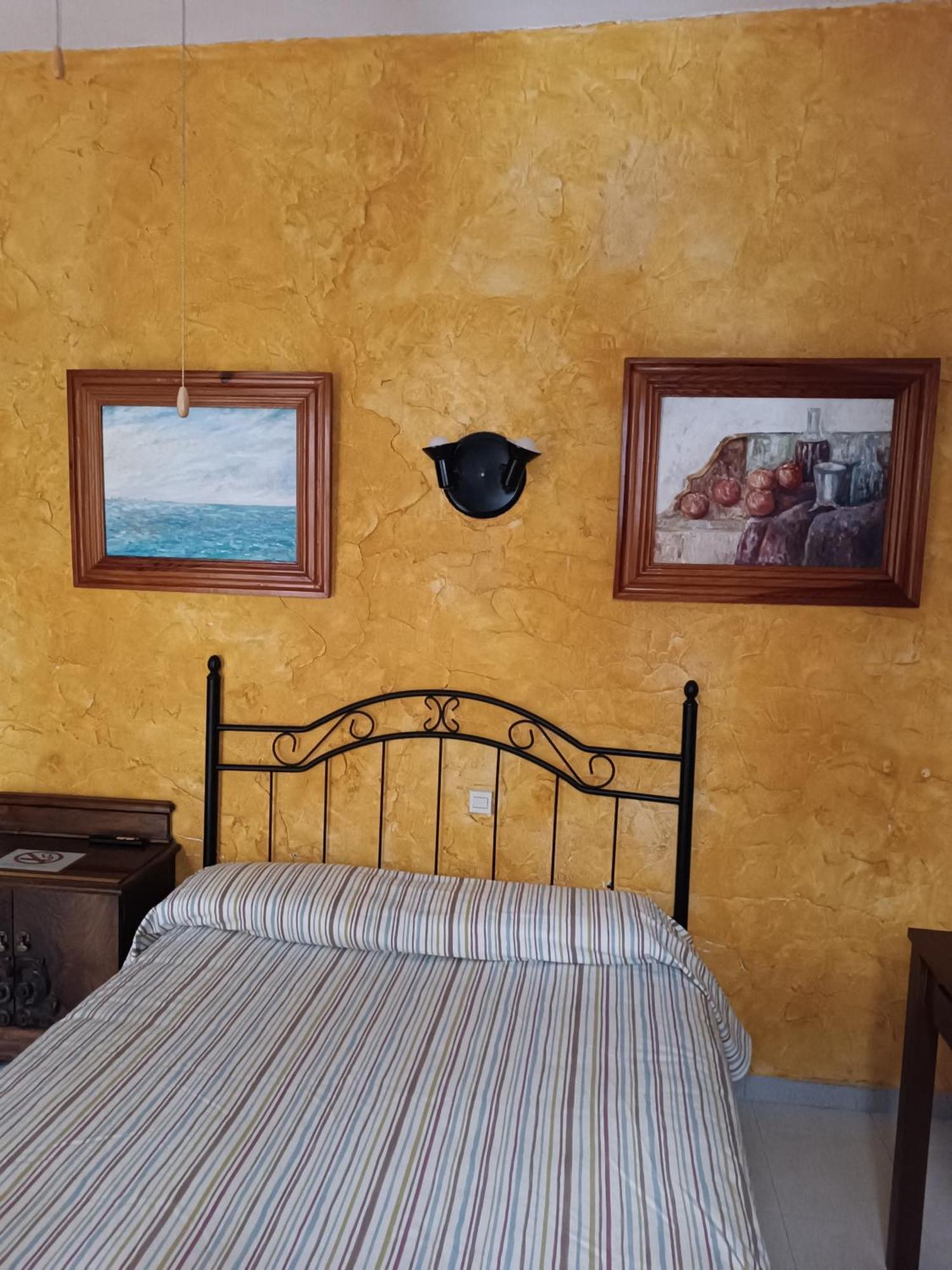 Hostal Manolo Эль-Пуэрто-де-Санта-Мария Номер фото
