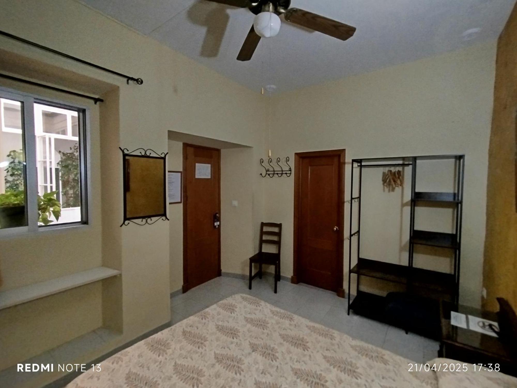 Hostal Manolo Эль-Пуэрто-де-Санта-Мария Номер фото