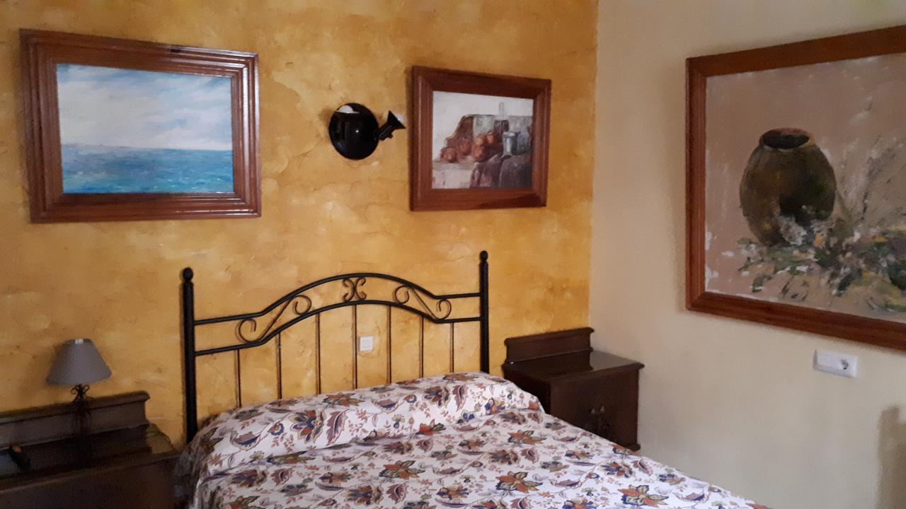 Hostal Manolo Эль-Пуэрто-де-Санта-Мария Экстерьер фото